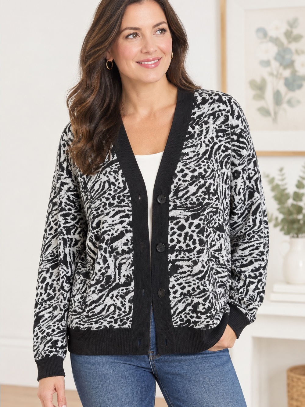 Black & Gray Animal Print Patterned Button-Front Cardigan Sweater